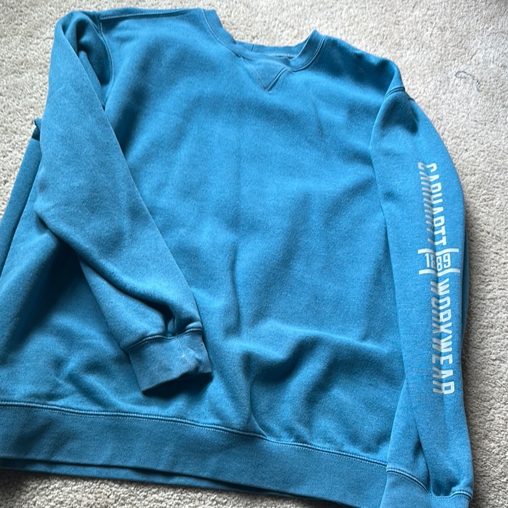 Carhartt crewneck